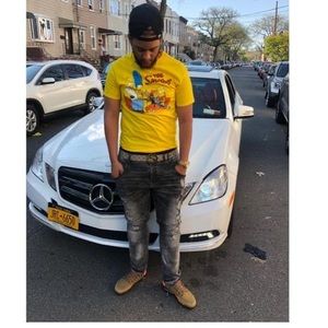 Meet your Posher, Gregory